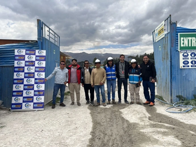 Planta de producción de concreto premezclado de Biocreto en Caja